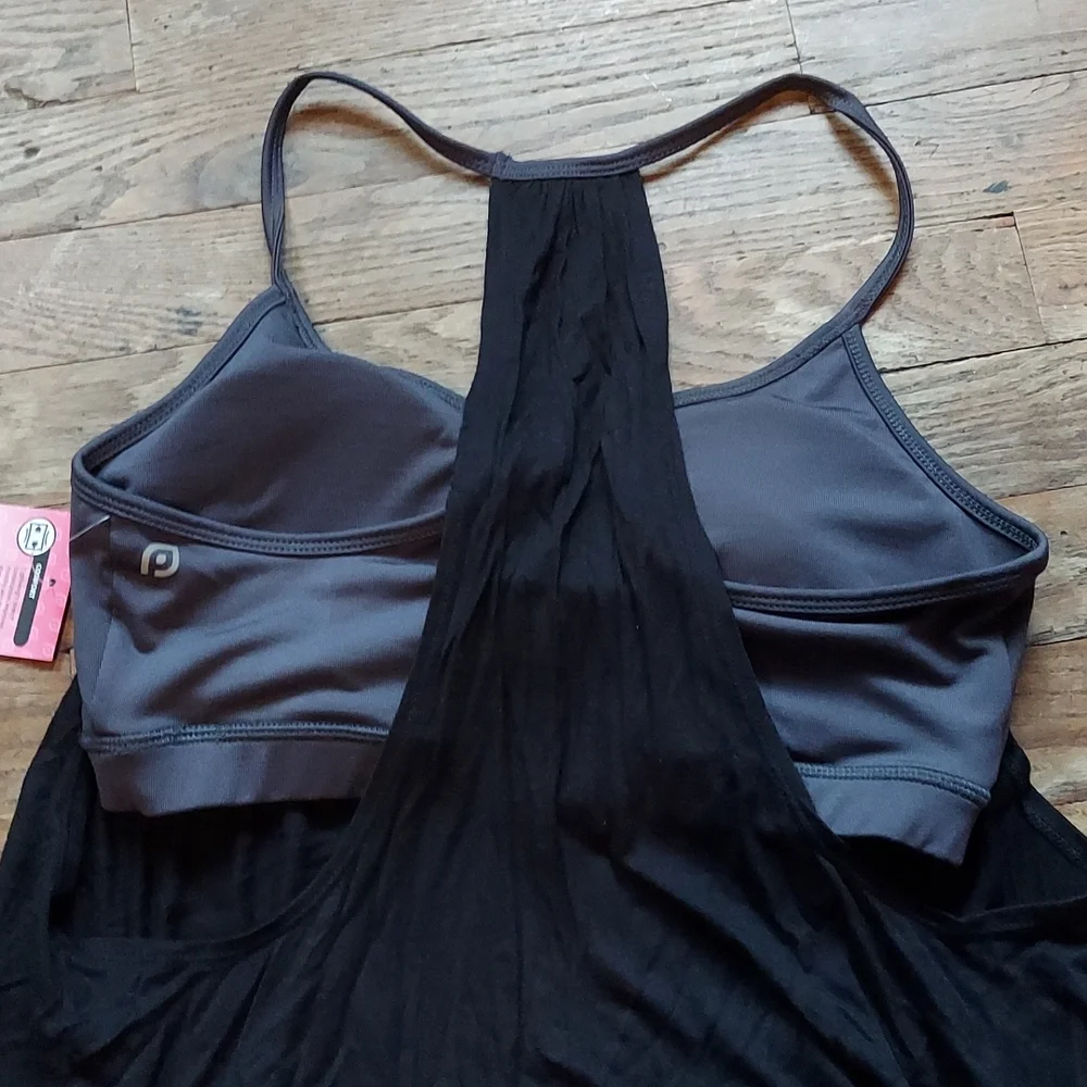 2 top bundle  6 for $10 tops - Picture 5 of 13